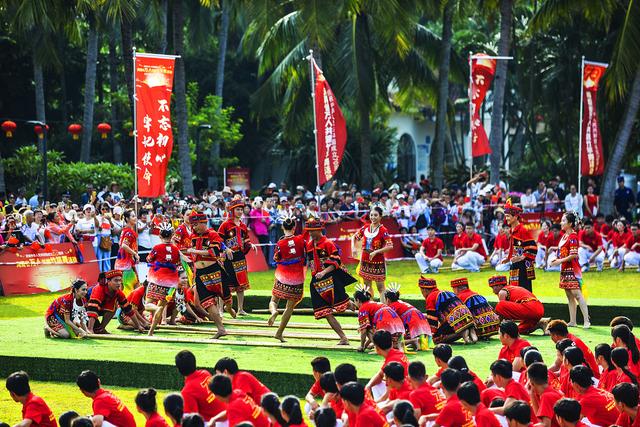 传统民族竹竿舞比赛,文化传承的运动盛典 传统民族竹竿舞比赛,文化传承的运动盛典